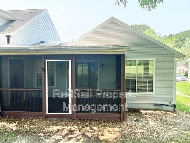 Building Photo - 5310 Gardner Ct