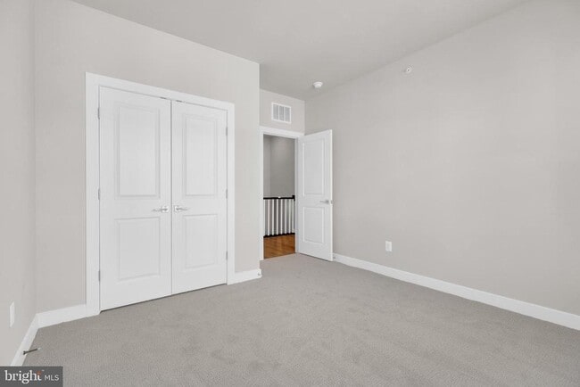 Building Photo - 20151 Northpark Dr
