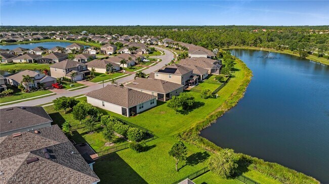 Building Photo - 3477 Acapulco Cir