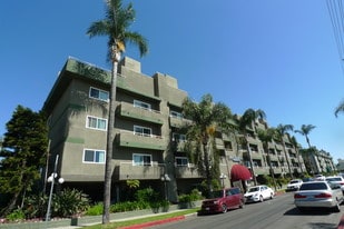 Building Photo - North Tower Apts