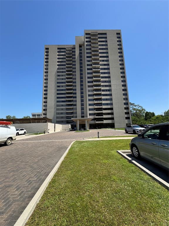 Building Photo - 49 Briar Hollow Ln