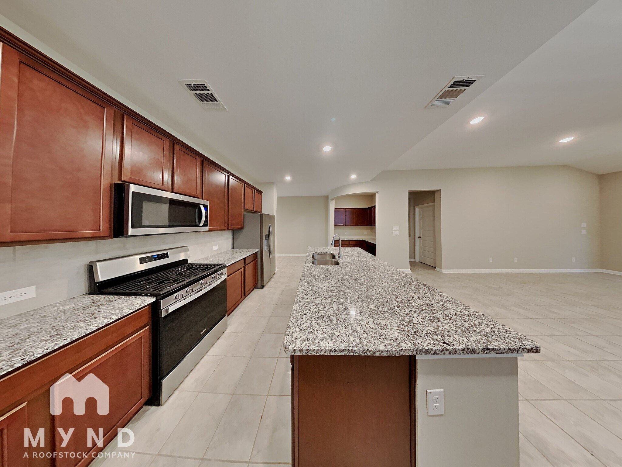 Building Photo - 2431 Carino Meadow