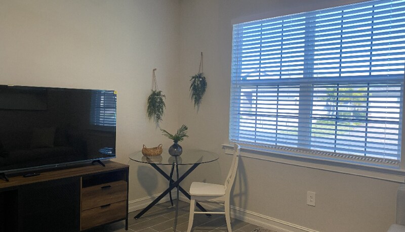 Building Photo - 15968 Crofton Spgs Wy