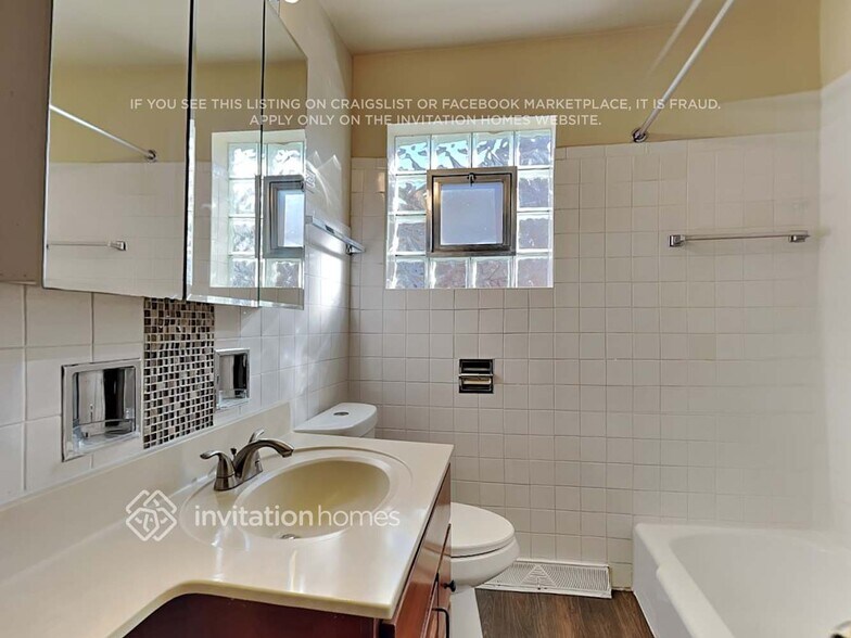 Building Photo - 7702 Long Ave