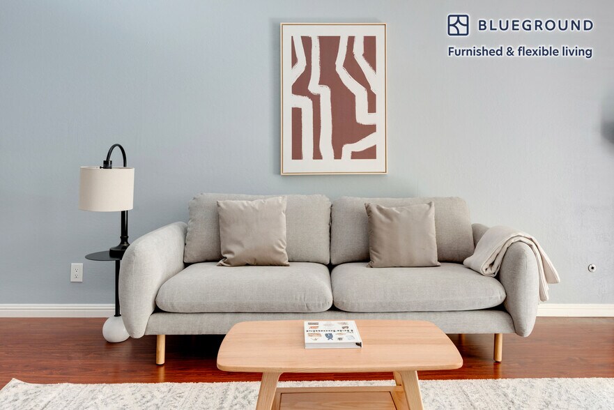 Building Photo - 235 Arlington Rd