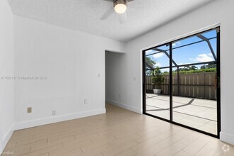 Building Photo - 3 br, 3.5 bath Condo - 9658 Boca Gardens P...