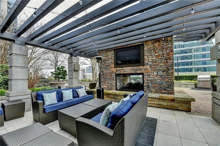 Building Photo - 855 Peachtree St NE