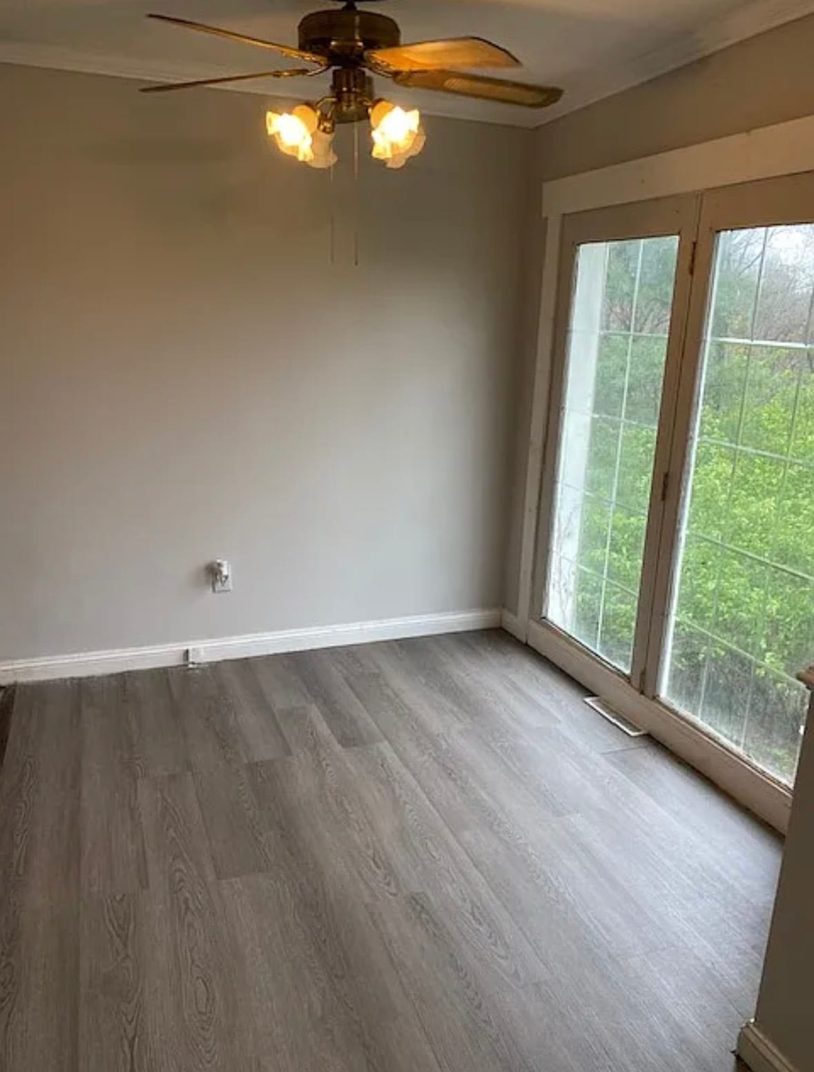 Building Photo - 4783 Skyline Dr