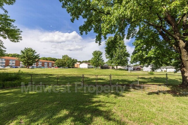 Building Photo - 2461 Spikewood Ct