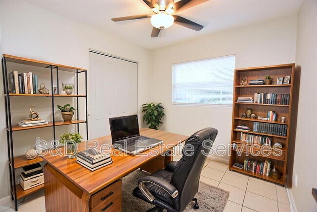 Building Photo - 118 Flamingo Dr