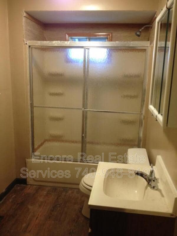 Building Photo - 52 Railroad St SW