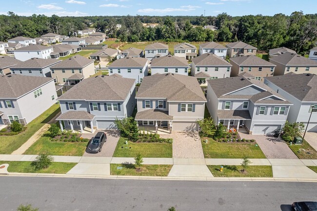 Building Photo - 1386 NW 132nd Cir