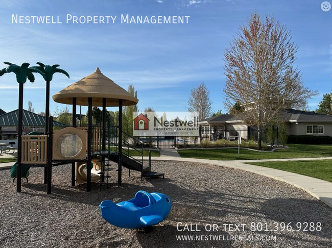 Building Photo - 10768 Pine Shadow Rd