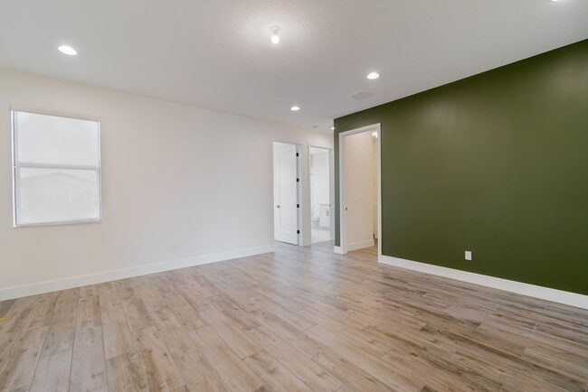 Building Photo - 5447 Starfish Rd