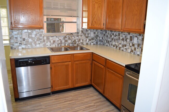 Kitchen - 111 Salamanca Ave