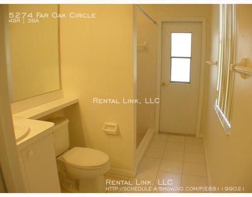 Building Photo - 5274 Far Oak Cir