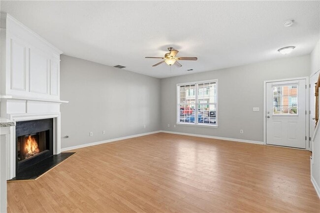 Building Photo - 4645 Valais Ct