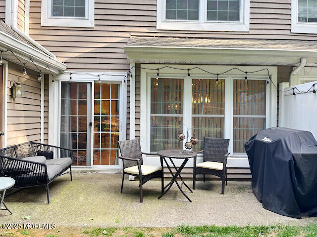 Building Photo - 43 Woodledge Ct