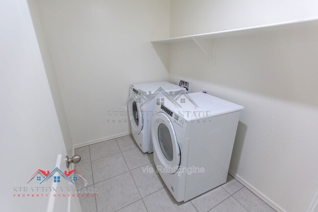 Building Photo - 5954 E Demeter Dr