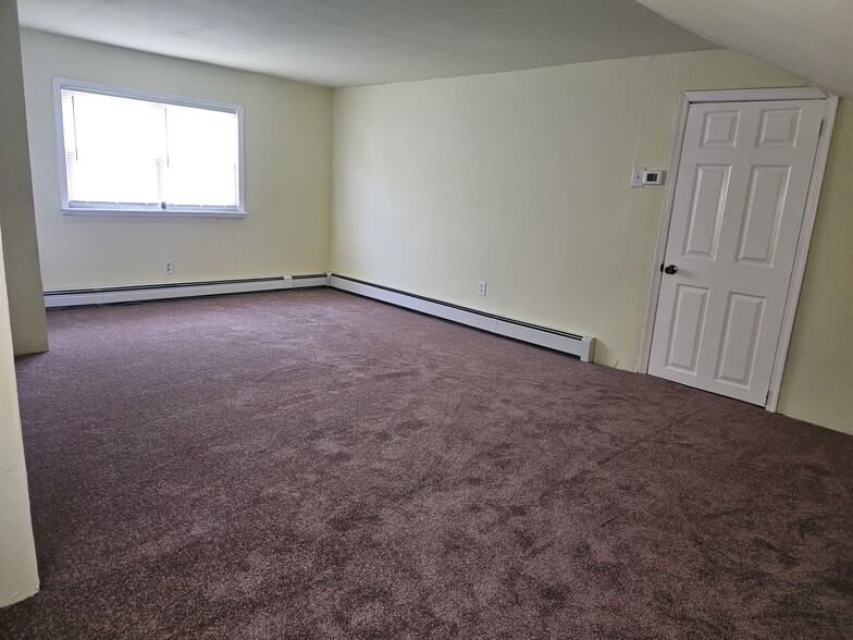 Master bedroom - 730 Tatum St