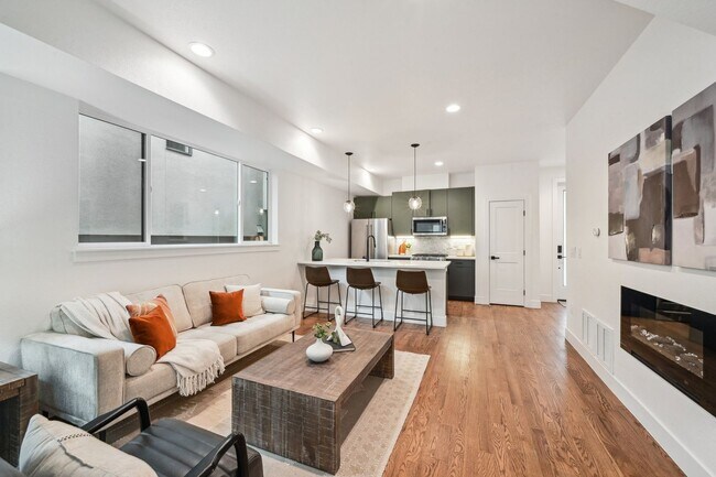 Building Photo - Modern 3BD, 3.5BA Sloan’s Lake Home with Rooftop Deck and 1-Car Garage