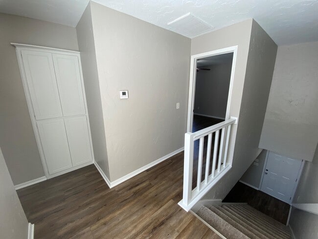 Building Photo - 10125 N Pennsylvania Ave