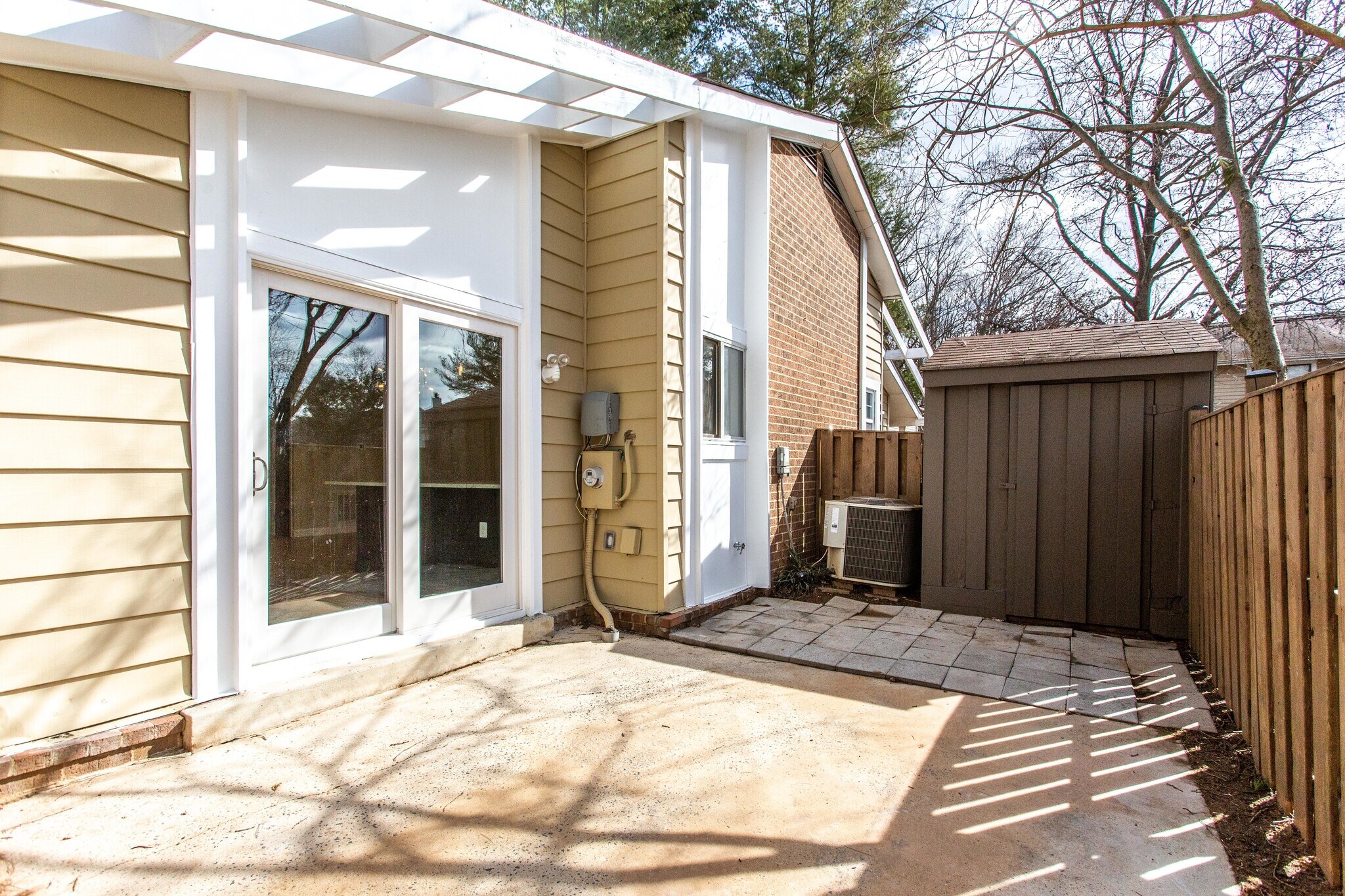 Outdoor Patio/ Storage Shed - 18752 Curry Powder Ln