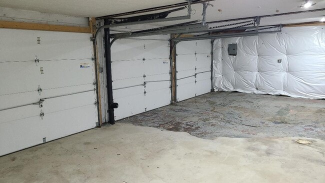 Building Photo - 416 Greenside Ave