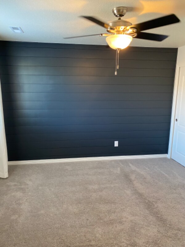 Building Photo - 27335 E Alder Dr