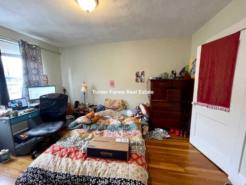 Building Photo - 406 Highland Ave