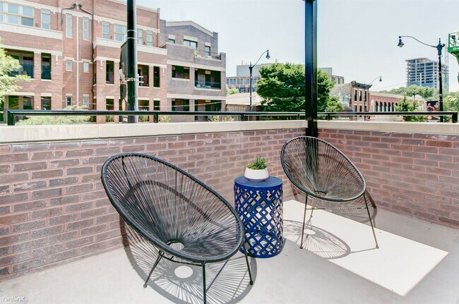 Building Photo - 1 br, 1 bath  - Duet - 904 401