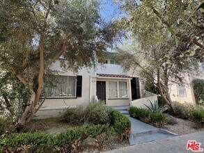 Building Photo - 431 N Sierra Bonita Ave