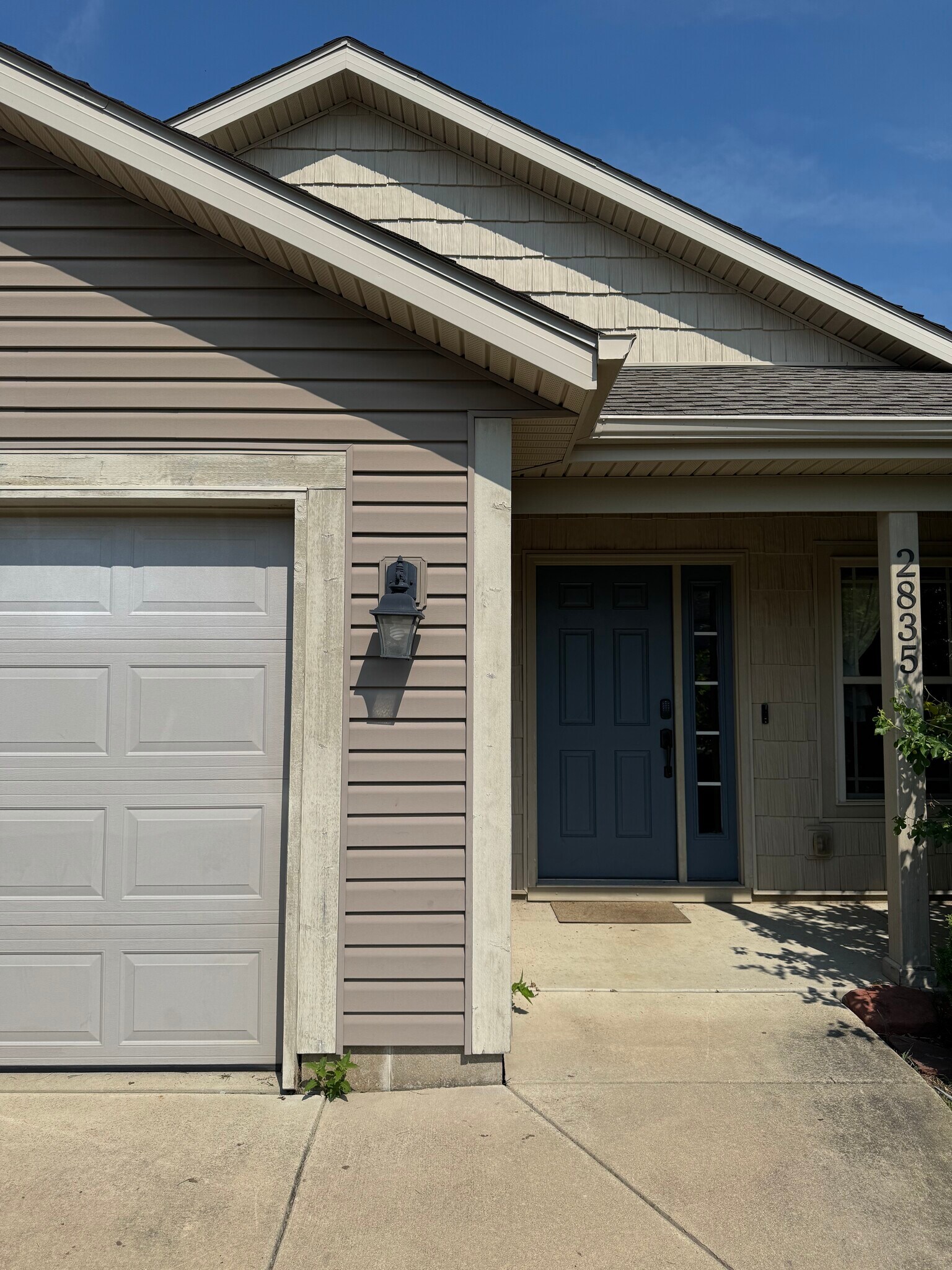 Building Photo - 2835 Atlas Dr