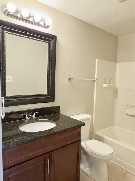 Building Photo - 3846 Bay Club Cir