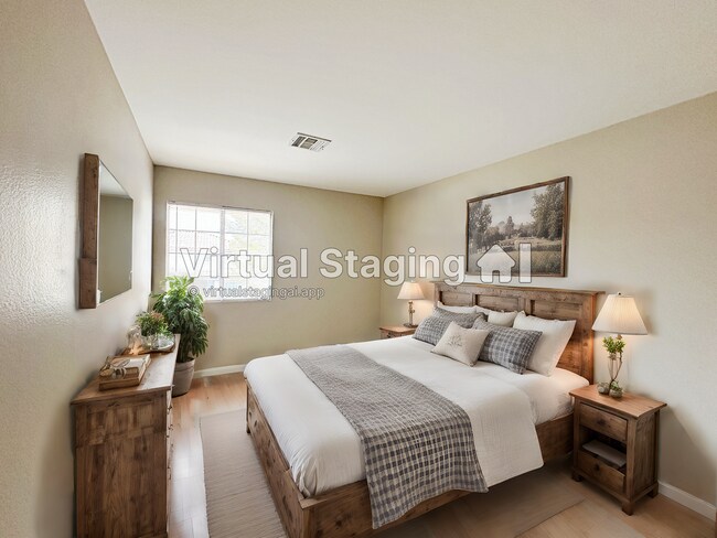 Building Photo - REMODELED 3 BEDROOM HOME IN SOUTH SHORES