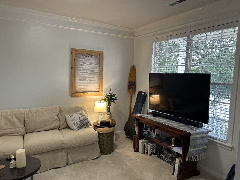 Building Photo - 612 Heathercrest Ct