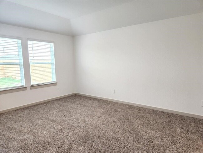 Building Photo - 7719 Golden Rubia Ln