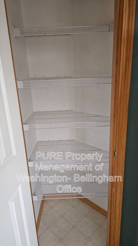 Building Photo - 3800 Megan Ln