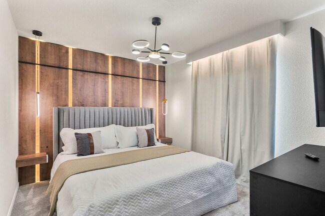 Building Photo - 16220 St Martin St