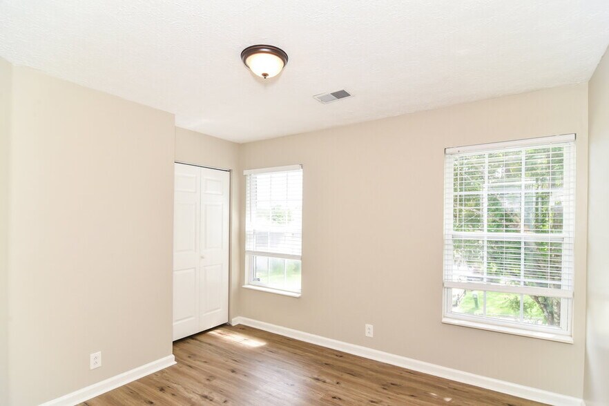 Building Photo - 3425 Cainbrook Crossing