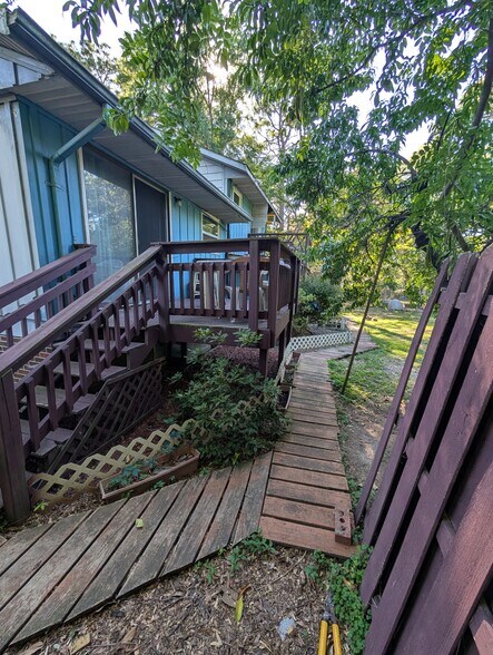 Building Photo - 4310 Edgedale Dr