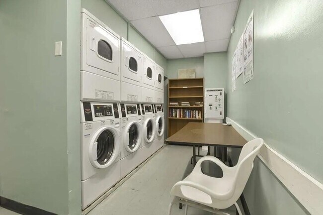 Building Photo - 270 Huntington Ave