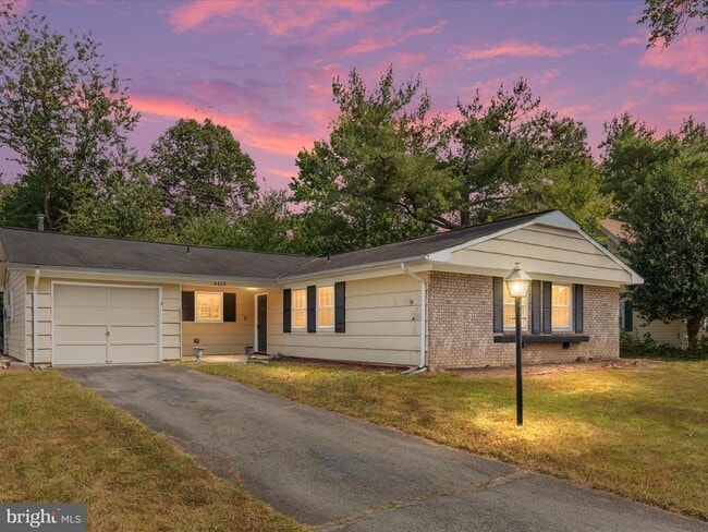 Building Photo - 4405 Manor Hall Ln