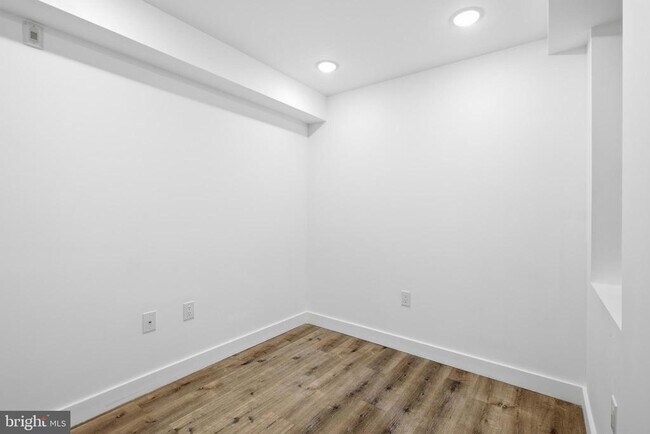 Building Photo - 4243 Mantua Ave