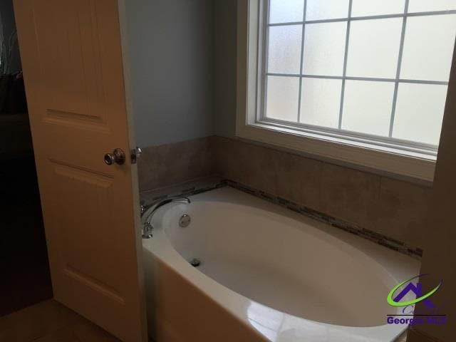 Building Photo - 260 Southland Station Dr