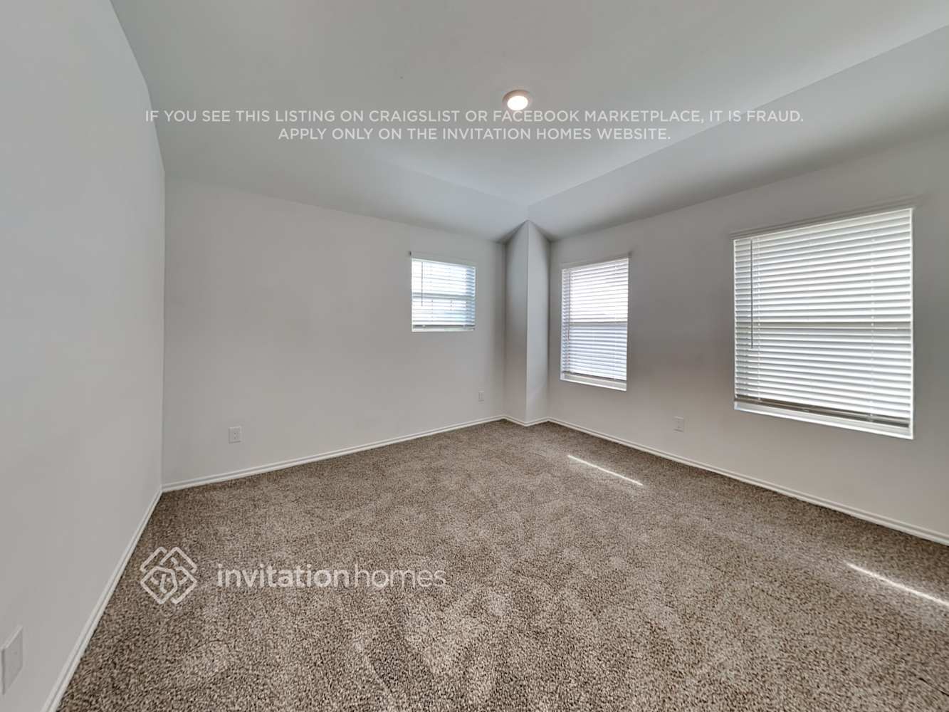 Building Photo - 24114 Mustang Run Dr