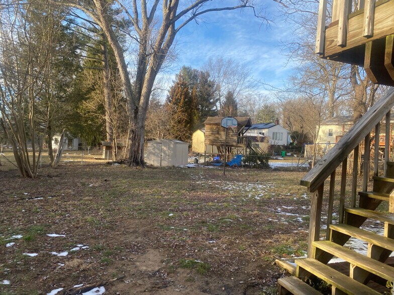 Building Photo - 8405 Spruill Dr