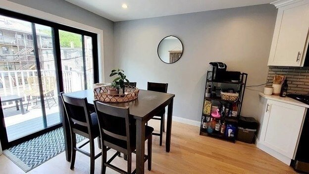 Building Photo - 158 Lexington St