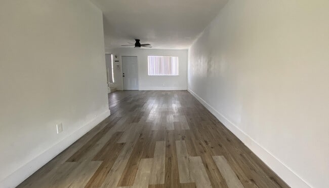 Building Photo - 4104 Inlet Cir