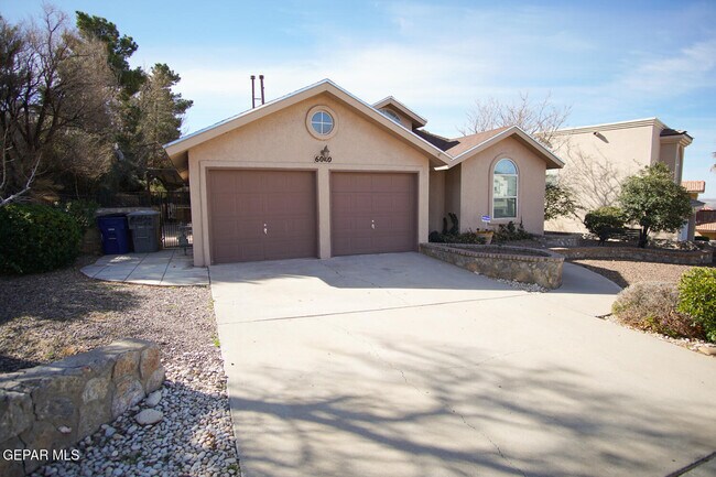 Building Photo - 6040 Los Siglos Dr